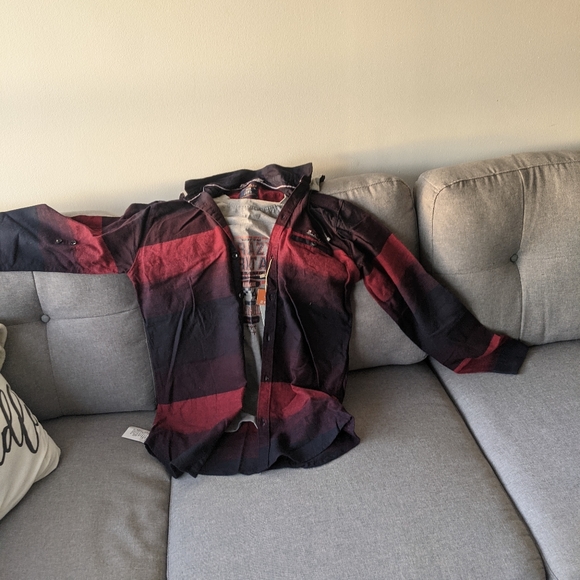 Casual Shirt with hoodie - Picture 5 of 5